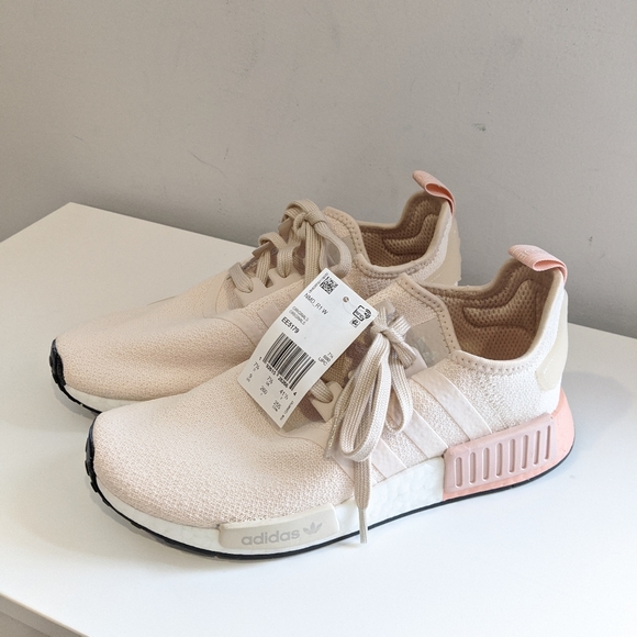 NEW Adidas NMD R1 W - Picture 4 of 4